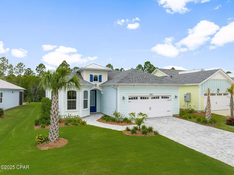 9271 Paradise DR, Panama City Beach, FL 32413