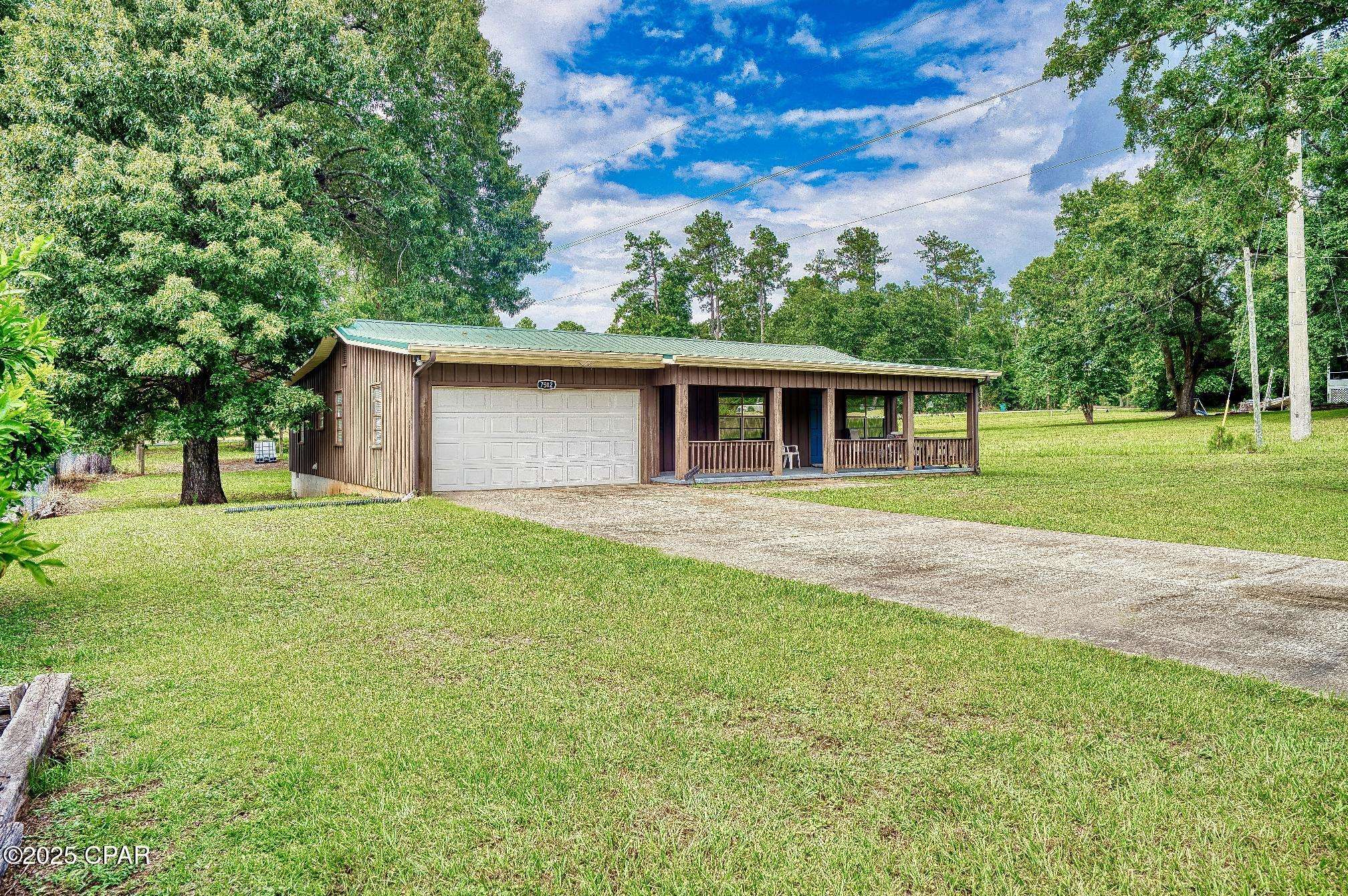 Sneads, FL 32460,7502 Highway 90