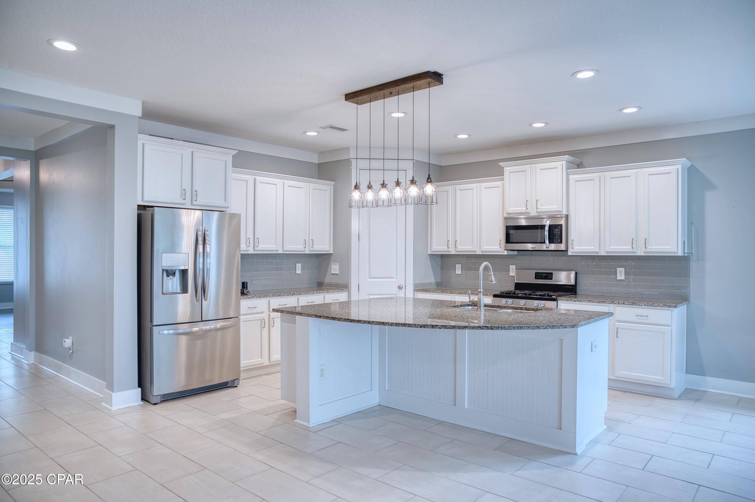 Panama City, FL 32405,3113 E Heartleaf AVE
