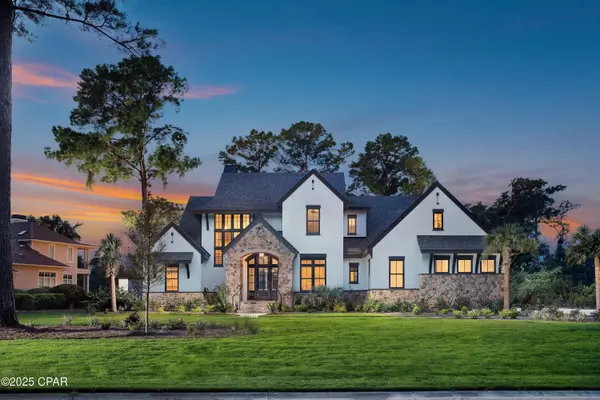 Panama City, FL 32405,3130 Kings DR