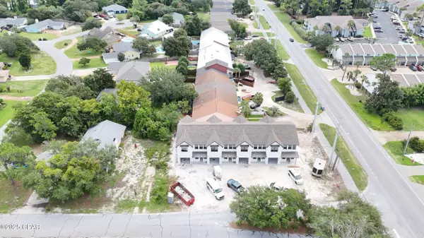 Panama City, FL 32408,102 Grand Lagoon Shores DR #1-4