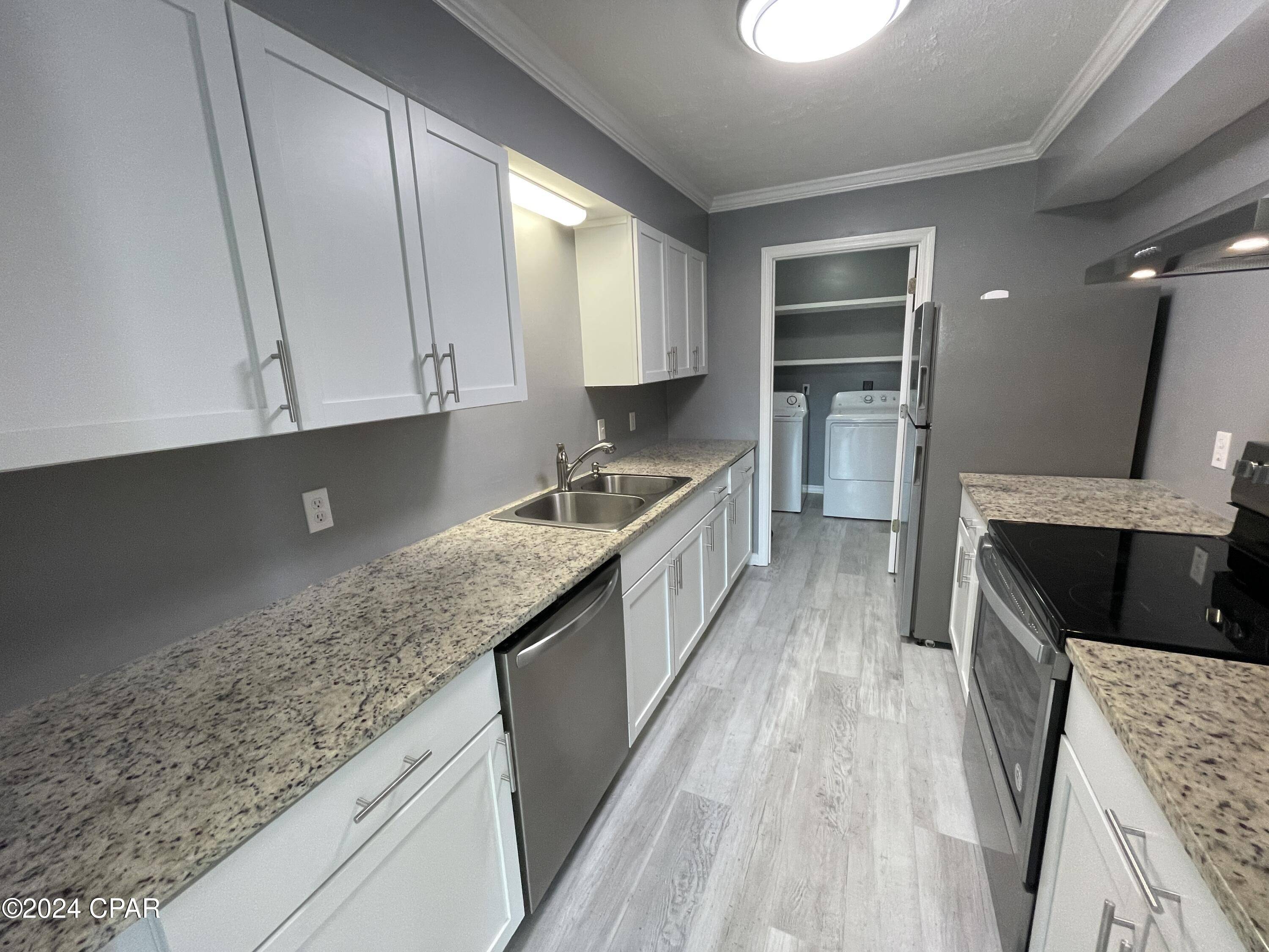 Panama City, FL 32404,127 Parker Village CIR