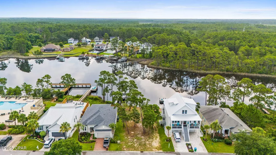 306 Turtle Cove CV, Panama City Beach, FL 32413
