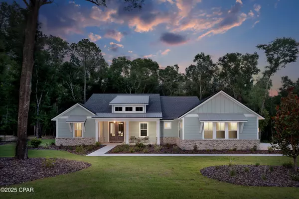 300 Rue Esplanade, Lynn Haven, FL 32444