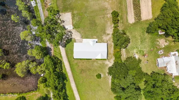 Graceville, FL 32440,963 Everett RD