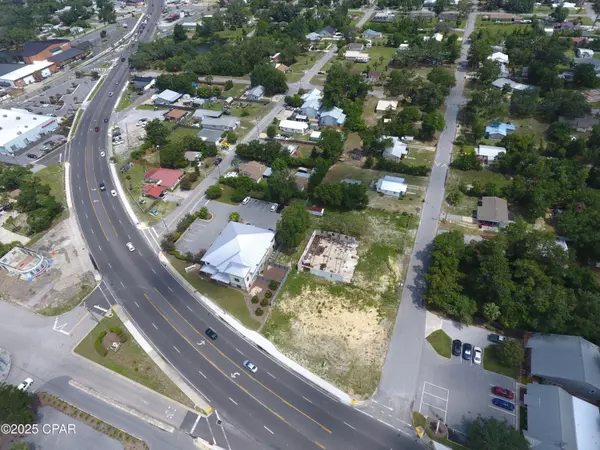 Panama City, FL 32405,2704 W 15th ST