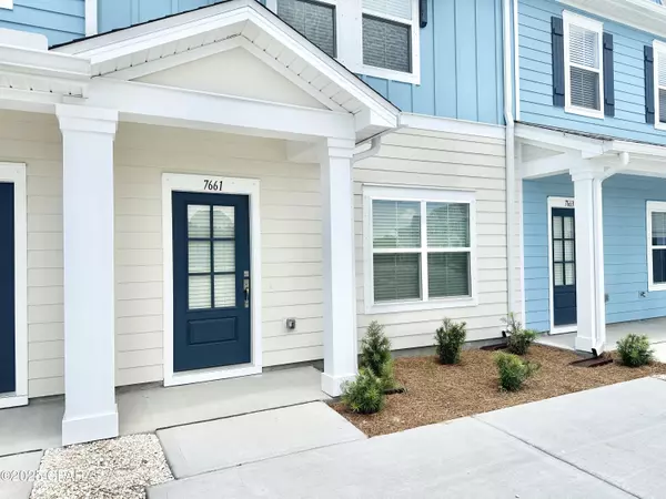 Panama City Beach, FL 32408,7661 Lumen LN #4