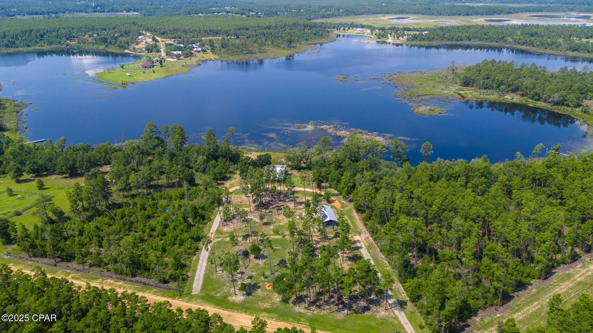 4832 Lake Ridge DR, Chipley, FL 32428