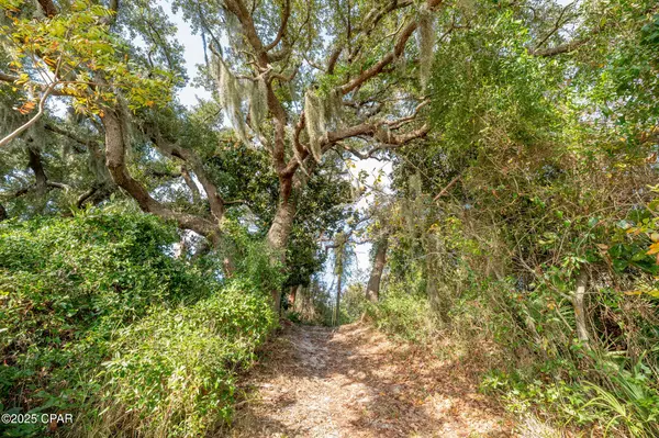 Panama City, FL 32408,3565 Sanctuary DR