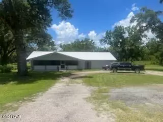 Vernon, FL 32462,3262 Hwy 277