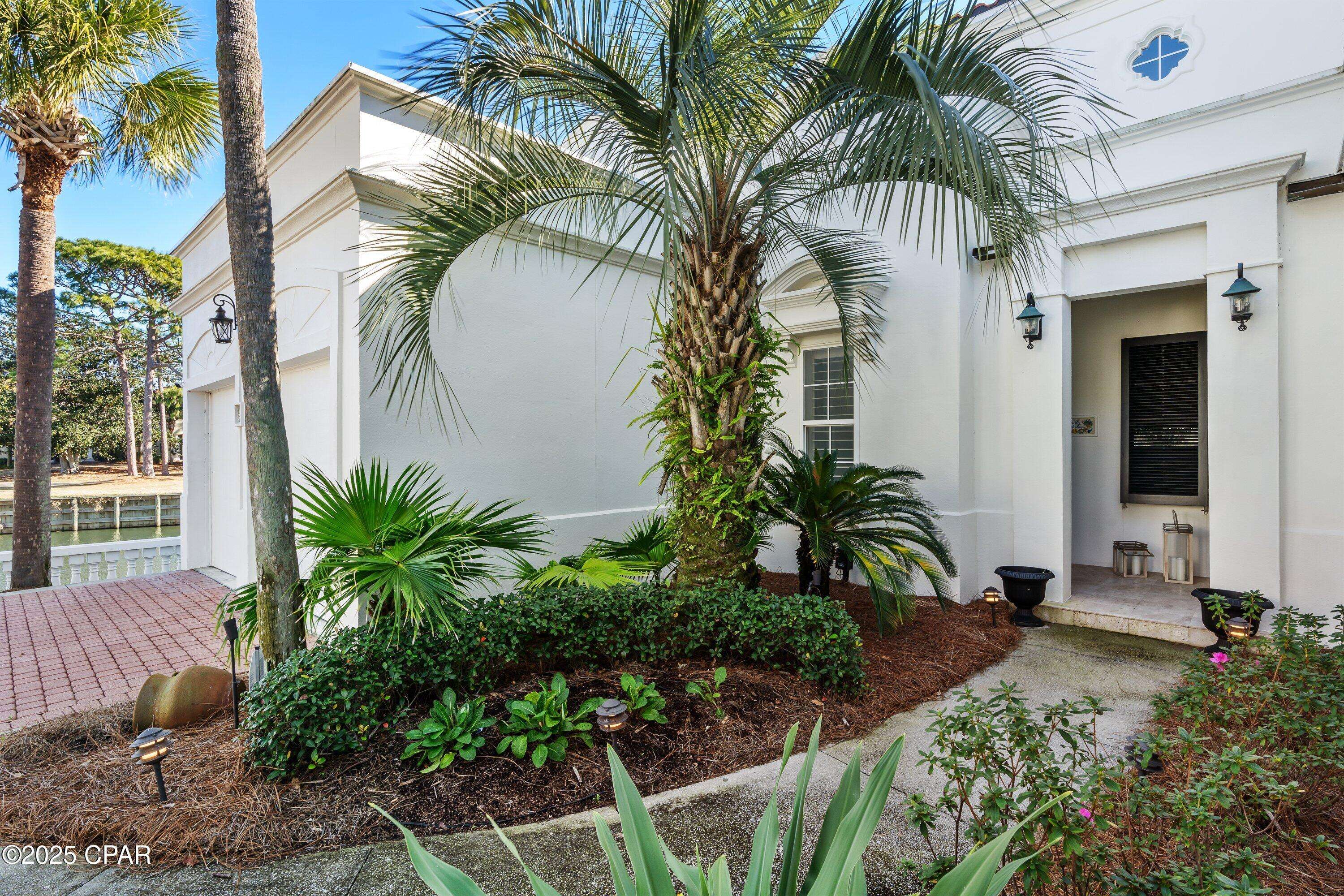 8056 Fountain LN, Miramar Beach, FL 32550