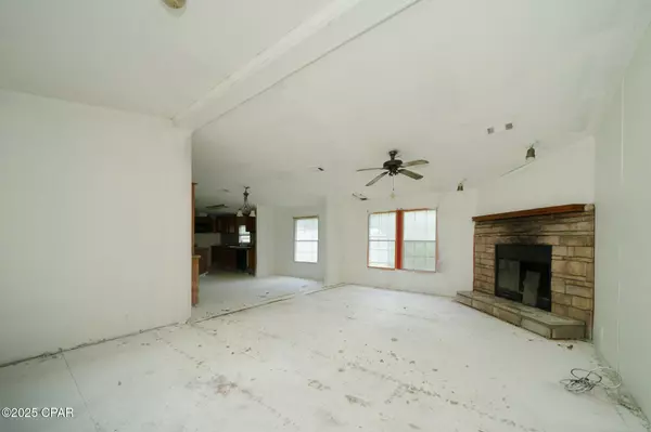 Tallahassee, FL 32305,1440 Jake DR
