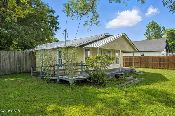Panama City, FL 32405,1810 Hickory AVE