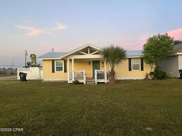 1501 Kentucky AVE, Lynn Haven, FL 32444