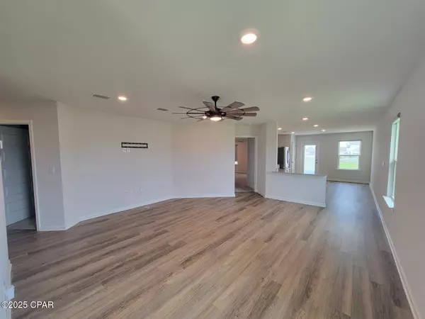 Panama City, FL 32404,6570 Atkins RD