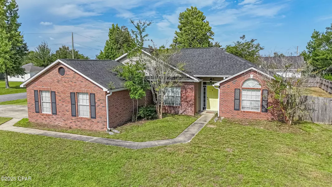 918 Delaware AVE, Lynn Haven, FL 32444