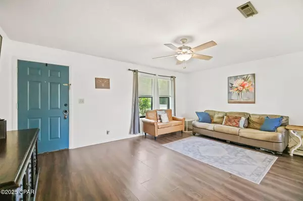 Chipley, FL 32428,1282 Holley AVE