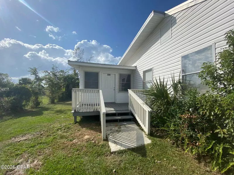 606 Florida AVE, Lynn Haven, FL 32444