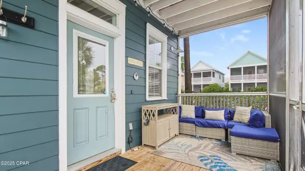 Port St Joe, FL 32456,3050 W Highway 98 #B8