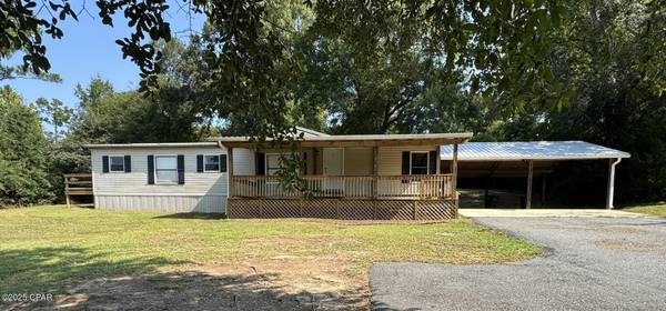 7968 Pope ST, Sneads, FL 32460