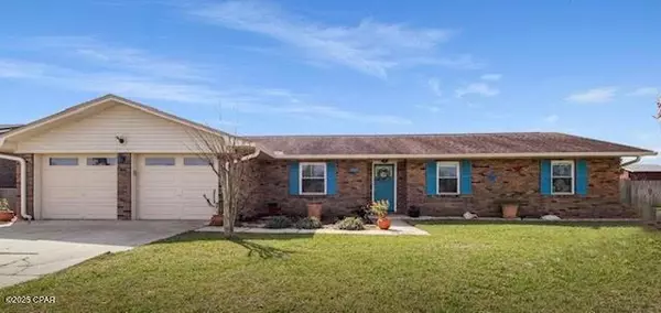 325 Alexander DR, Lynn Haven, FL 32444