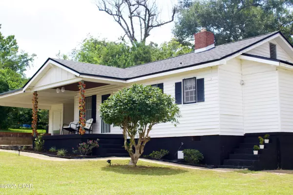 Marianna, FL 32446,2945 Park ST