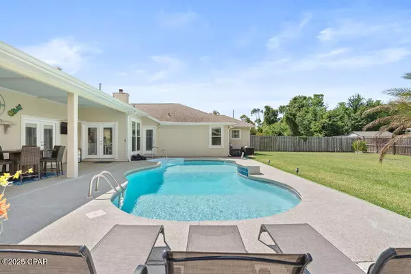 Panama City, FL 32405,2501 Parkwood DR