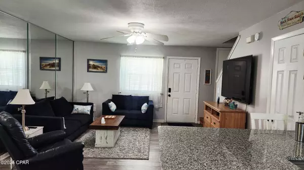Panama City Beach, FL 32407,180 White Sandy DR