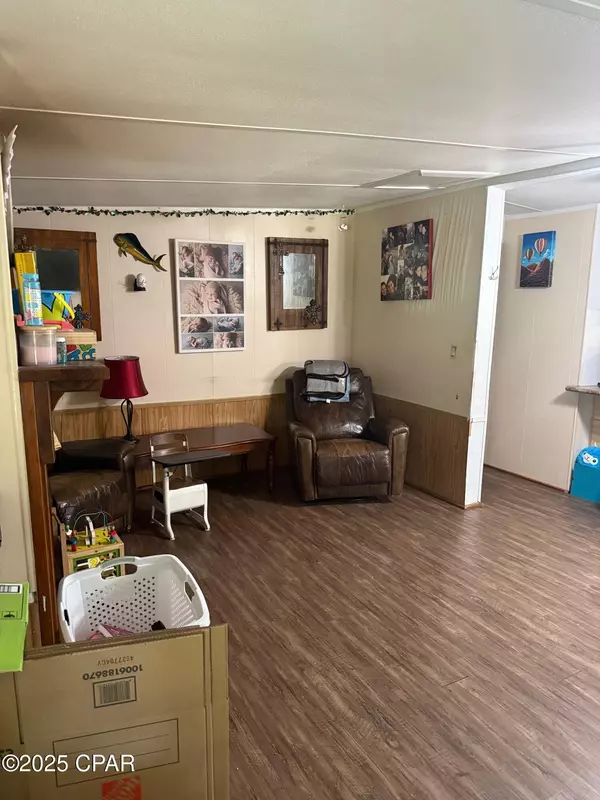 Youngstown, FL 32466,9412 Pat RD