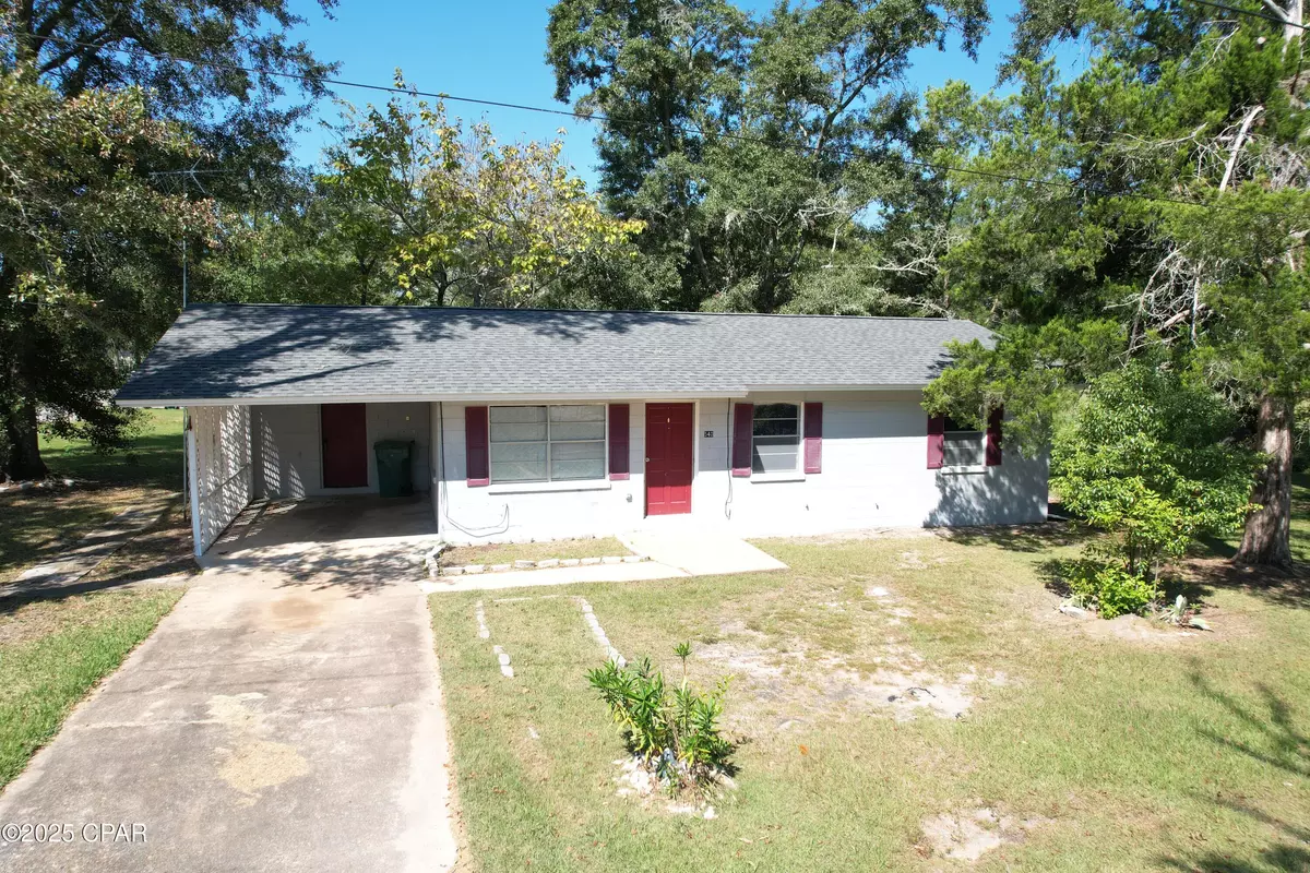 Chipley, FL 32428,540 4th ST