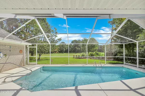 Panama City Beach, FL 32407,242 E Eagle DR