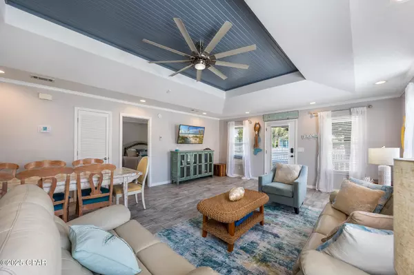 Destin, FL 32541,4496 Luke AVE