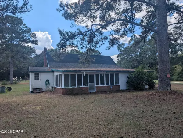 Bonifay, FL 32425,1900 Olive LN