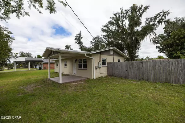 1513 Maine AVE, Lynn Haven, FL 32444