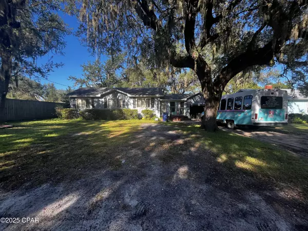 105 N Cove Terrace DR, Panama City, FL 32401