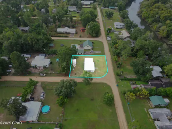 Blountstown, FL 32424,5227 SE Shellcracker AVE
