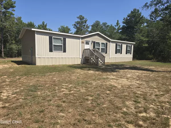 Defuniak Springs, FL 32433,394 Majestic BLVD