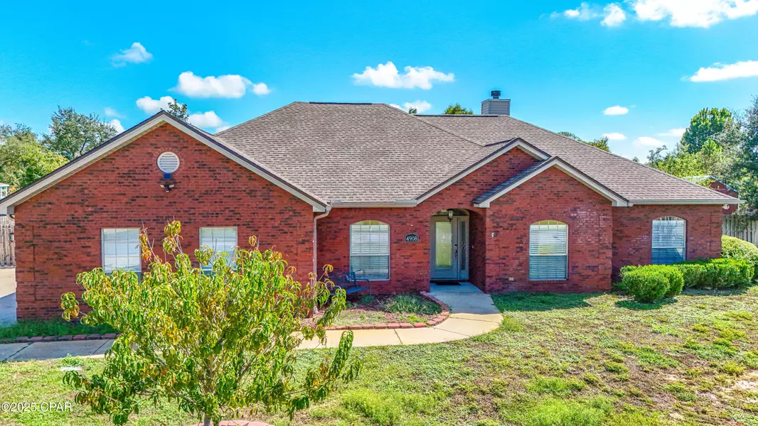 4908 Mittie LN, Panama City, FL 32404