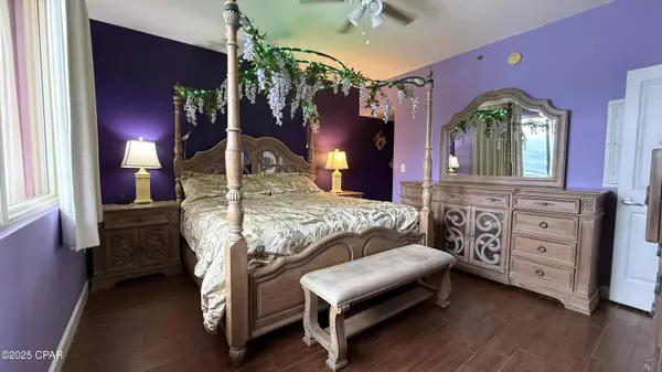 Panama City, FL 32408,9900 S Thomas DR #2114