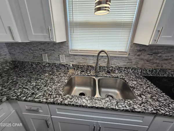 Panama City, FL 32405,3707 Burnham WAY