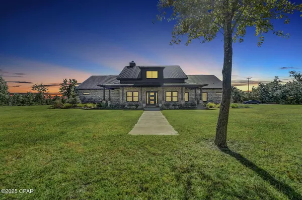 8310 Old Majette Tower RD, Panama City, FL 32404