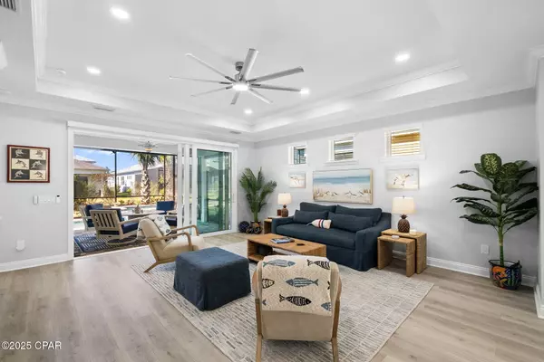 Panama City Beach, FL 32413,8408 Hang Loose CT