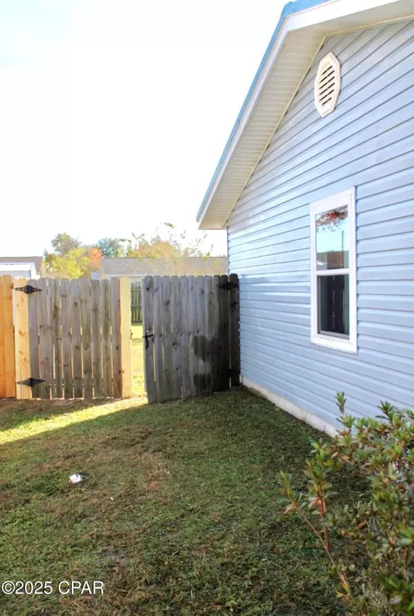 Lynn Haven, FL 32444,503 Amy ST