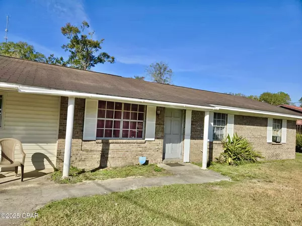Chipley, FL 32428,716 Orange ST