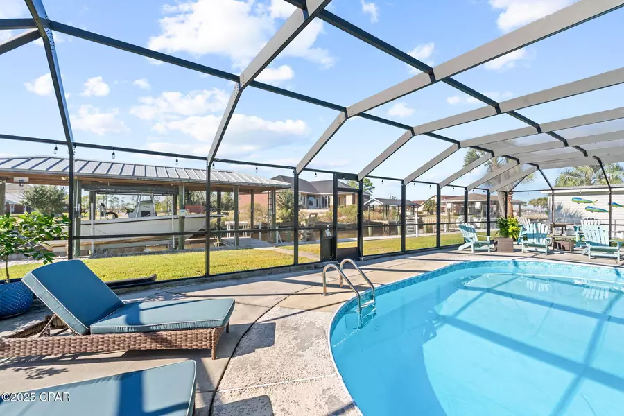 4617 Schooner LN, Lynn Haven, FL 32444