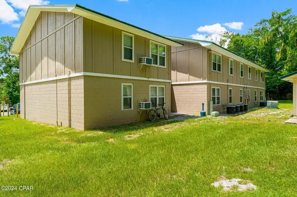 Chipley, FL 32428,872 Deer Wood LN