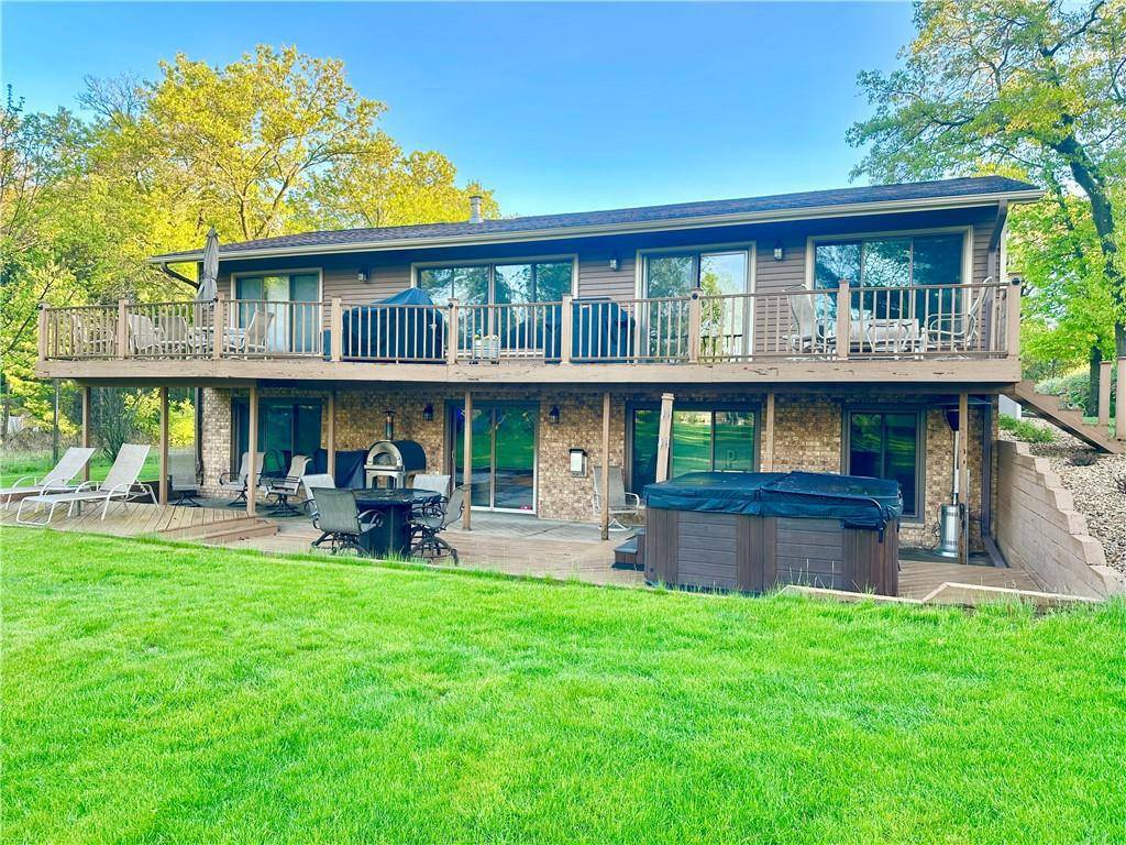 6551 North Shore Drive, Eau Claire, WI 54703