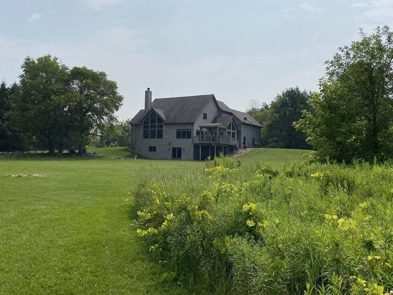 16220 Acorn Rd, Elkhart Lake, WI 53020