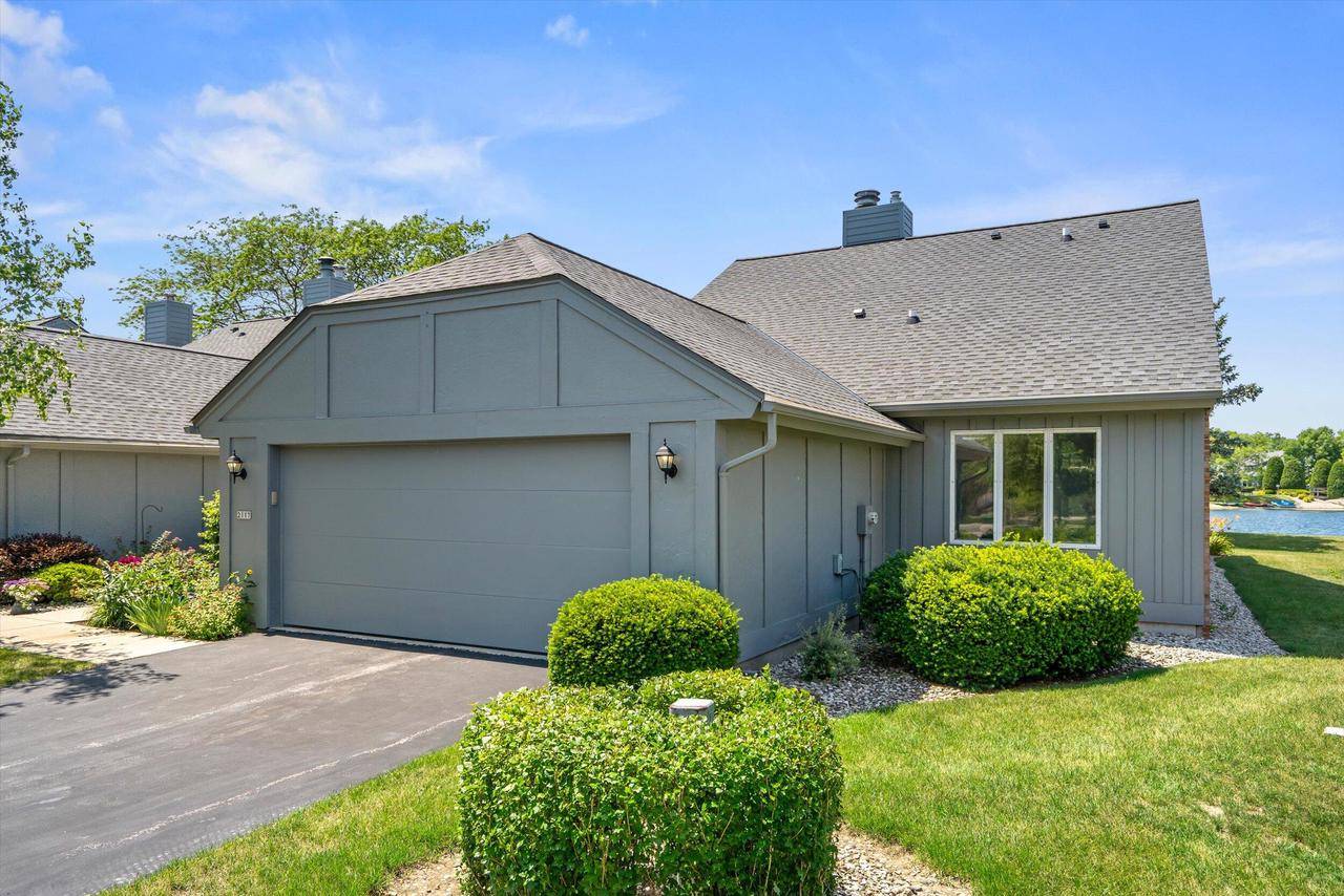2117 W Norfolk COURT, Mequon, WI 53092