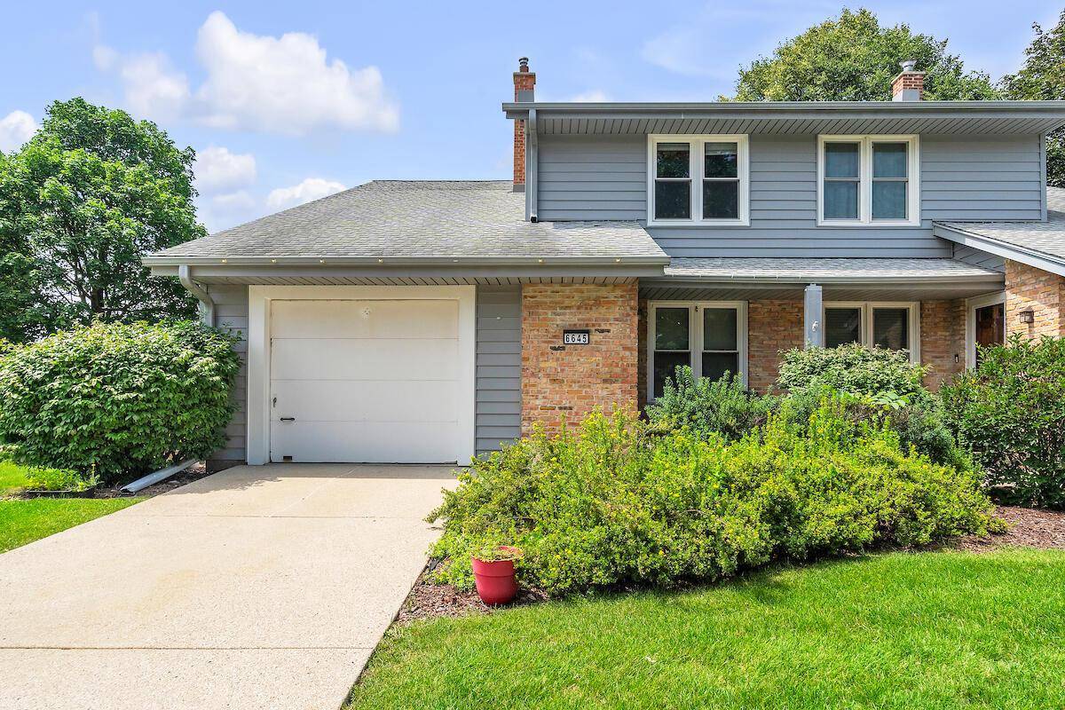 6645 Radburn LANE, Greendale, WI 53129-2846